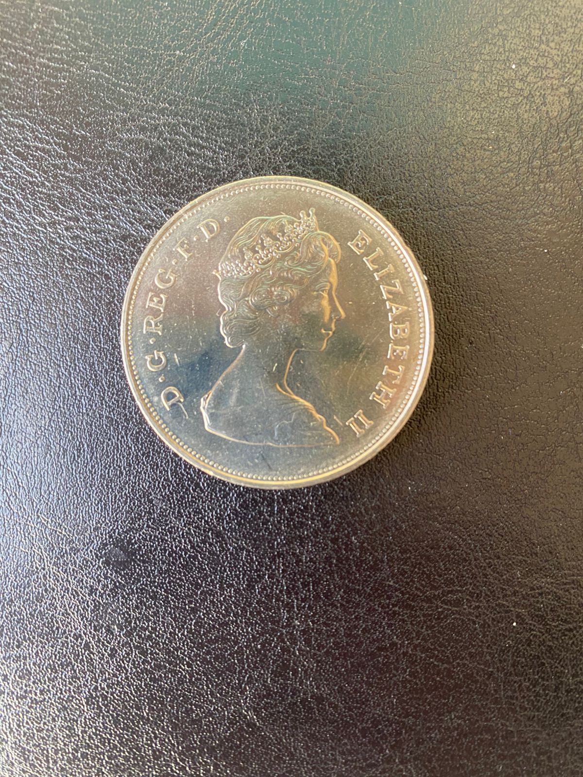 United Kingdom 25 new pence 1980 "80th birthday of Queen Elizabeth the Queen Mother" (price negotiable)